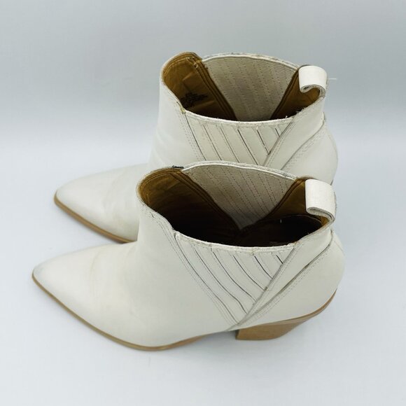 Marc Fisher Womens Boots Size 6 M White Leather Gadri Heels Booties Pointy Shoes - Picture 6 of 11